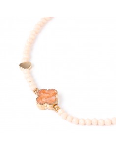 Collar Clover
