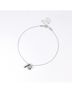 Collar Bubble Letter "P"